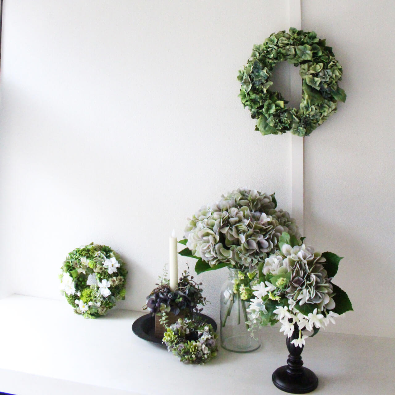 革のお花の作品　カルーセル用1