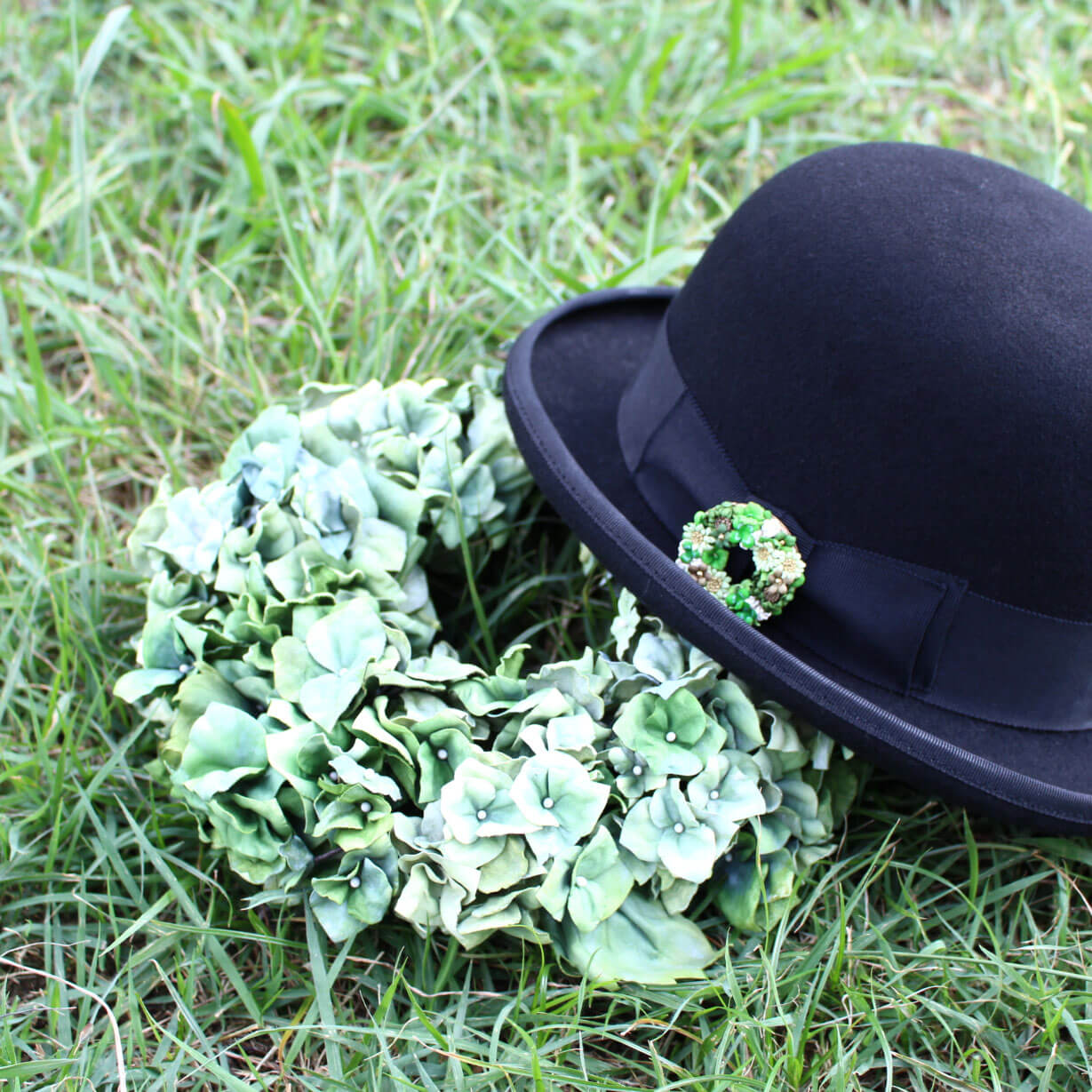 革のお花の作品　カルーセル用3