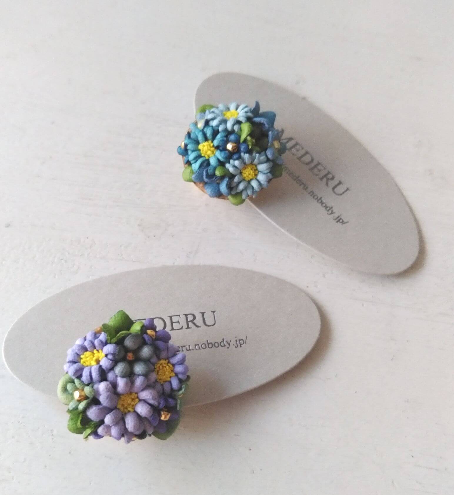 革のお花の作品3